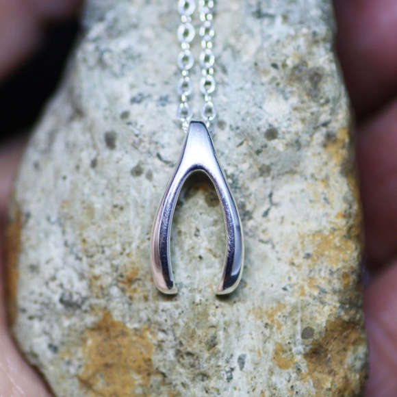 Small Wishbone Good Luck Pendant Sterling Silver 925 made in Canada - Picture 3 of 7